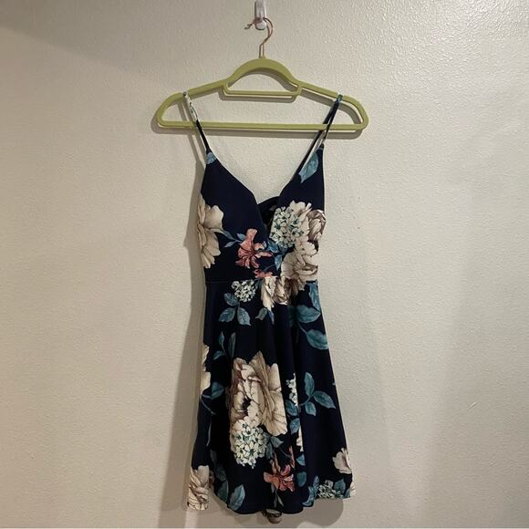Windsor Blue Floral Skater Dress Sz M - Picture 1 of 10